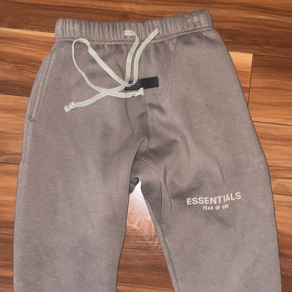 Essential Fear Of God Big Kids Joggers - Picture 2 of 5